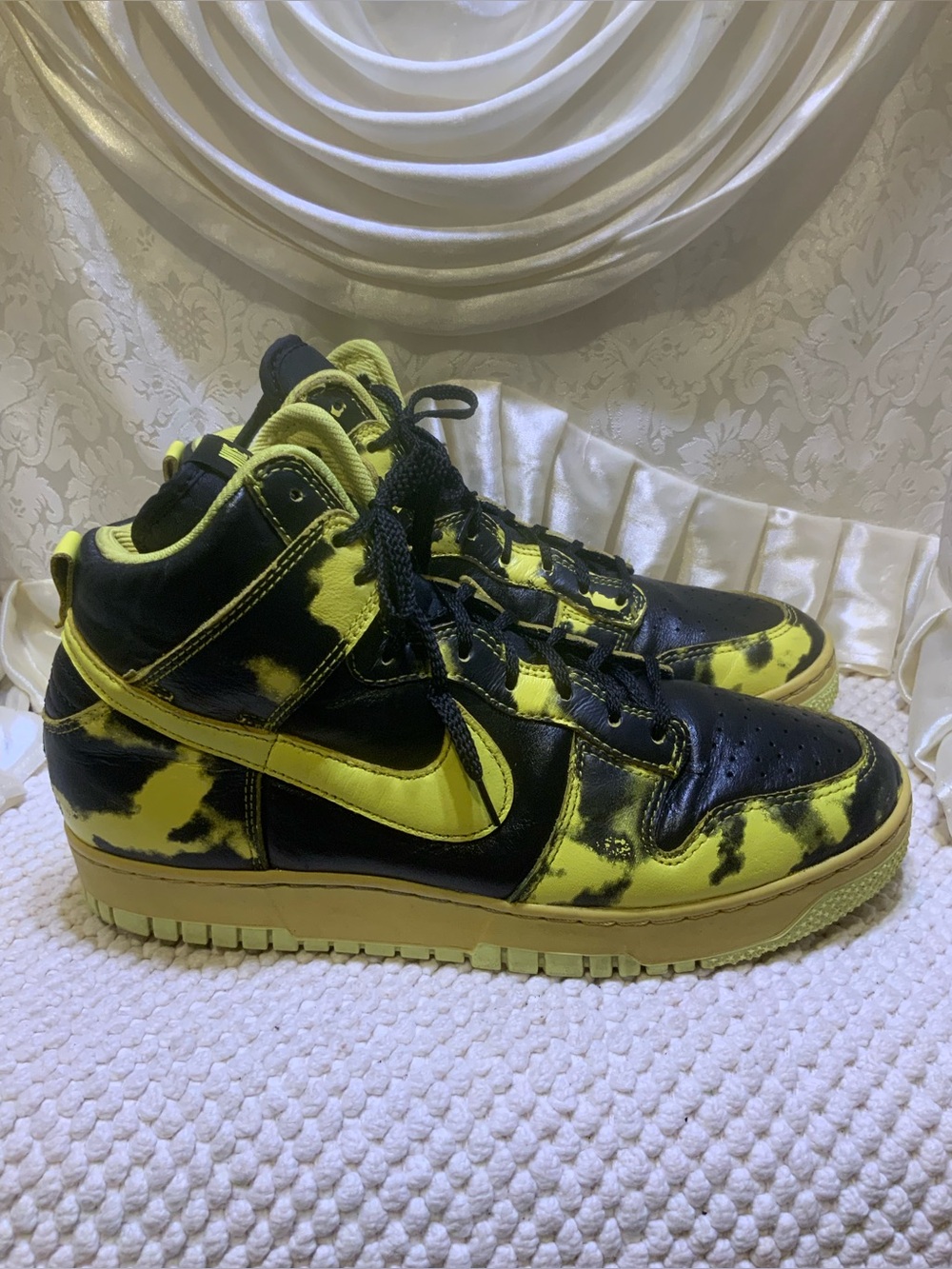 NIKE - Picture 6 of 14